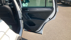 Volkswagen Tiguan 2.0 TDi 150 4Motion R-Line 5dr Diesel Estate